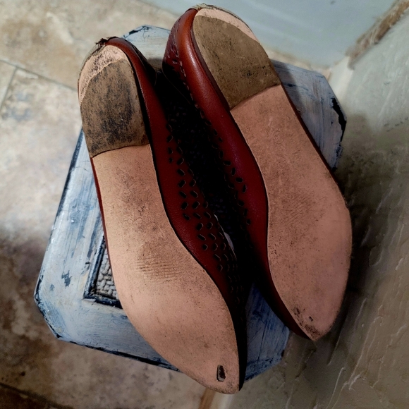 $4 JCrew ballet flats brown brick mahogany aerated holes - Picture 3 of 4